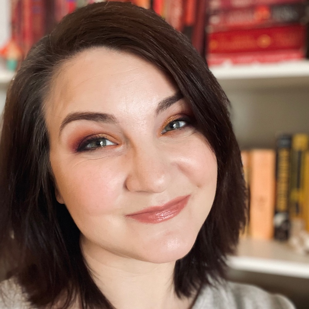 Meet your Posher, Leah